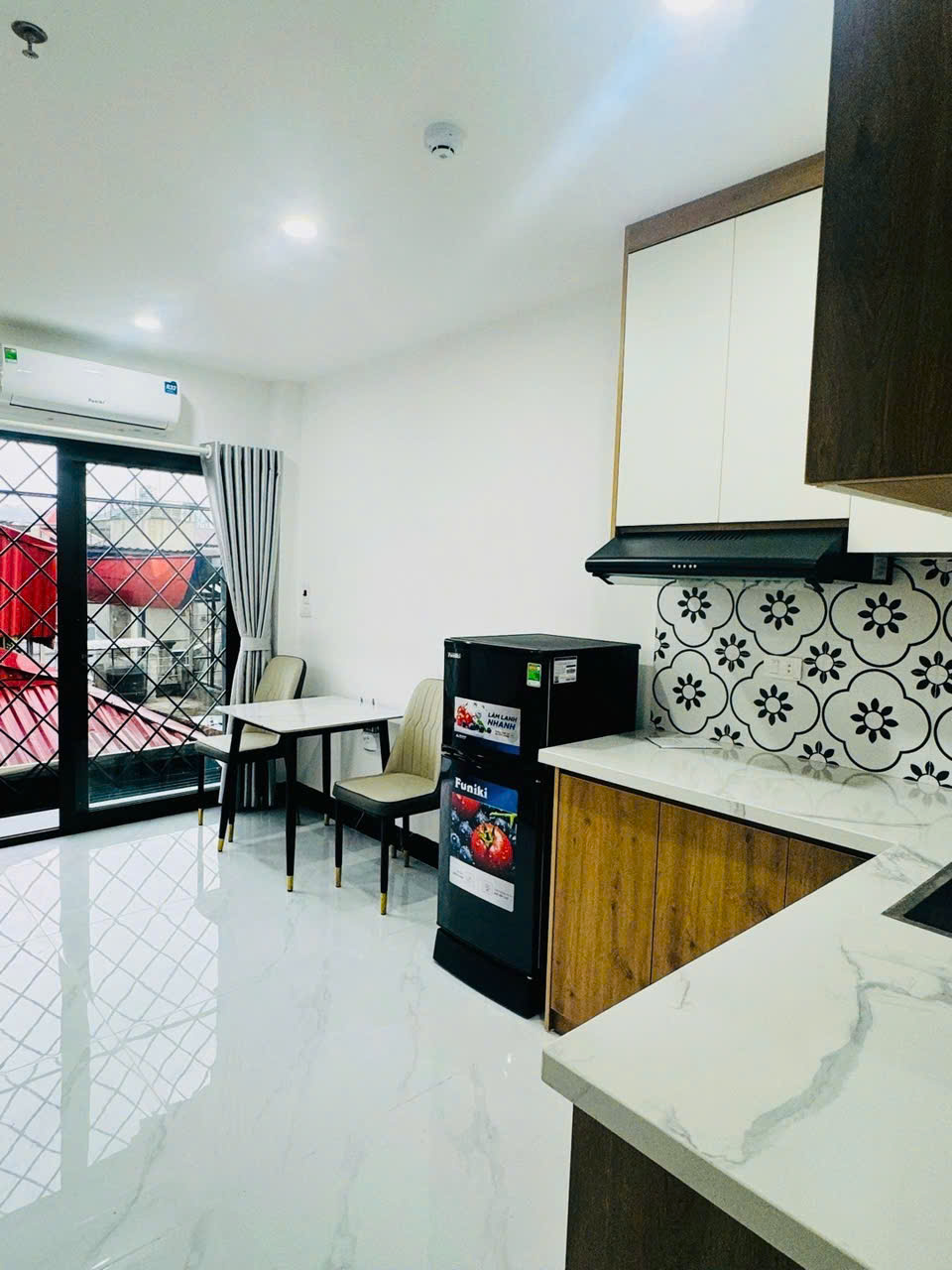 BAN CHDV PHO THANH NHAN QUAN HAI BA TRUNG (7) Bán căn hộ dịch vụ, chung cư mini, nhà dòng tiền quận Hai Bà Trưng, Hoàng Mai, Hà Nội