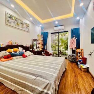 Bán nhà phố Thanh Nhàn, ô tô, kinh doanh chỉ hơn 10 tỷ
